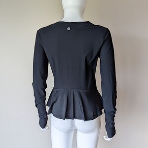 Lululemon Look Ahead Run Peplum Long Sleeve - Black